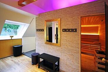 酒店 Zum Hackstück