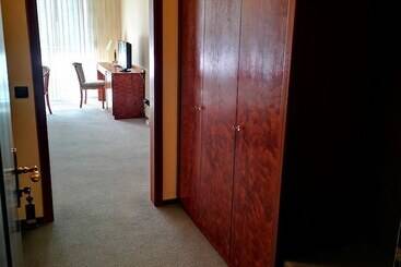 Hotel Garni Zur Weserei