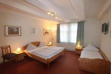 فندق Deutsches Haus