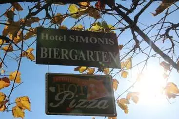 בית מלון כפרי Simonis