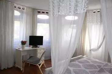 בית מלון כפרי Simonis