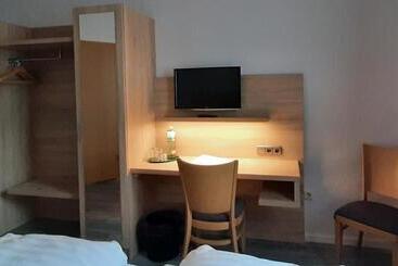 ペンション Landgasthof Zur Scharfen Ecke