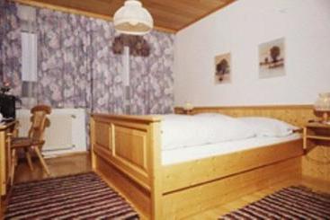 مبيت وإفطار Gasthof Pension Baumkirchner