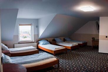 בית מלון כפרי Resort Jura