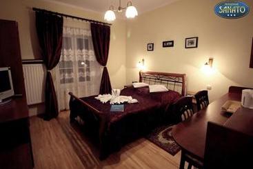 בית מלון כפרי Pensjonat Sanato