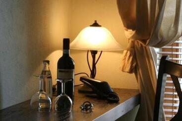 Hotel Schlosshof Anno 1743