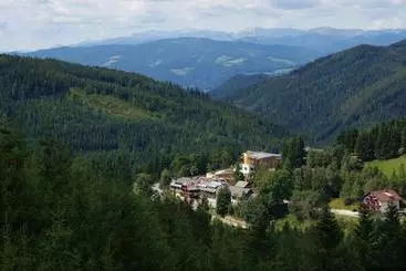 Hotel Waldheimathof Almdörfl