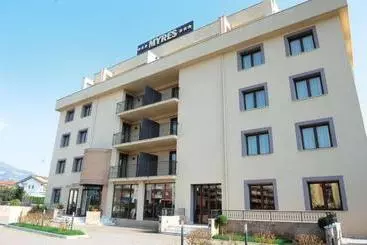 Myres Hotel Residence