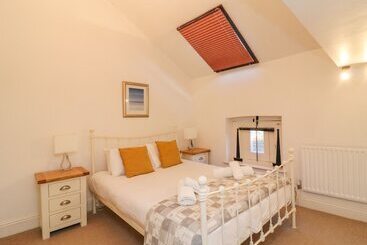 کلبه Barley Mews