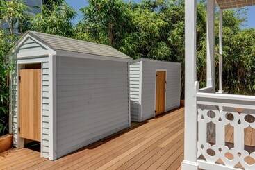 کلبه The Tea Rose