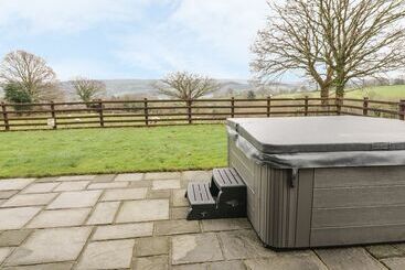 קוטג'' Ty Berllan