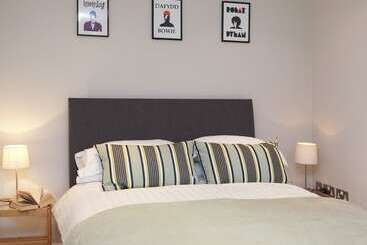 کلبه Coed Y Felin