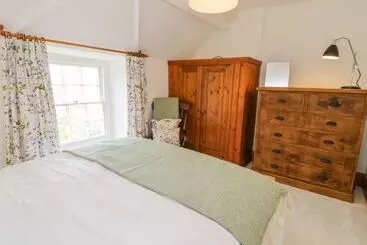 Mökkimajoitus Llety Perygl