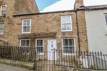 Bank Cottage