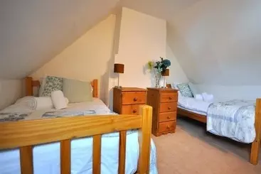 Neptune Cottage