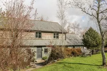 Cabane Spring Park Farmhouse