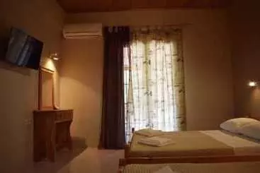 هتل Belmare Studios