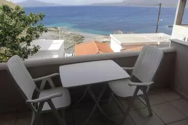 Lakonia Bay   Apartments