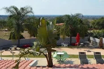 Majatalo Rantsho Lifestyle Guesthouse