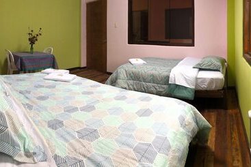 مبيت وإفطار Illari Kusi