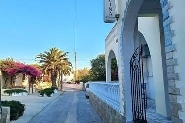 Evelina Beach Pension A Breath Away From The Black Beach Offer Plenty Of Accommodation Type To Suit