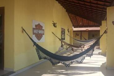 Hostal Pousada Capitão Leno