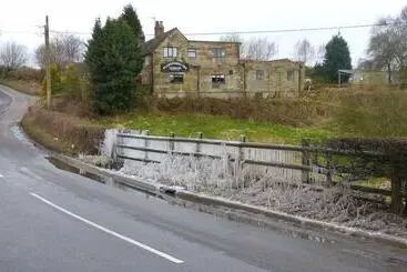 Peakstones Inn