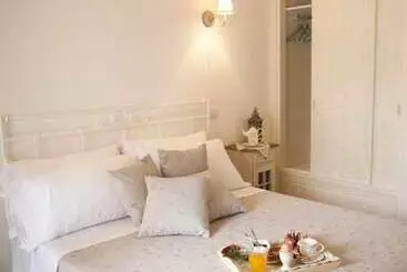 فندق Donna Lucrezia