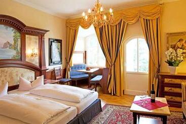 Schloss Hotel Wasserburg