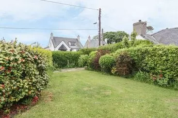 Landhus Bedlinog