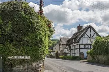 コテージ Fern House