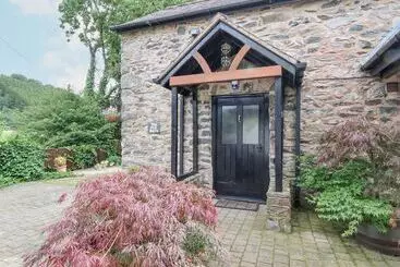 Mökkimajoitus The Old Barn