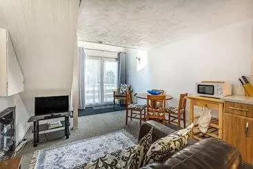 Mökkimajoitus West Sea View No 4