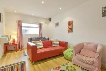 Cottage Upper Deck