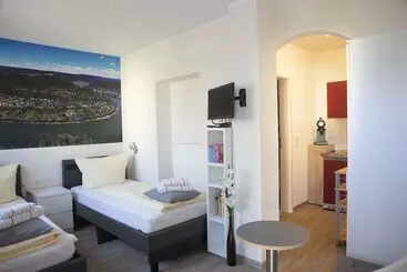 Hotelli Ferienwohnungen Niedersburger Eck