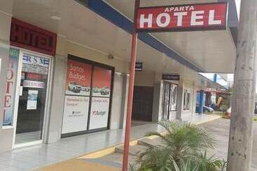 Hotell Jl Serracin Apart