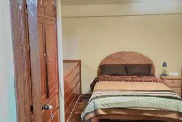 ペンション Huaypo House & Lodging