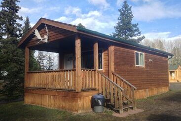 Mökkimajoitus Glacier View Rv Park And Cabins