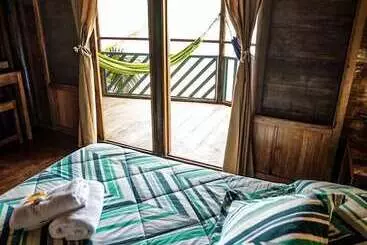 هتل Cuna Luna Hosteria