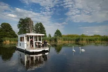 هتل Havel Cruiser   Hausboot Flöße Mit Stil