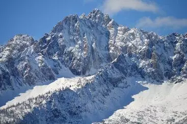 モーテル Valley Creek Lodge