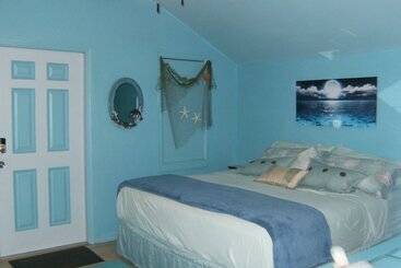 Serenity Bay Cottages