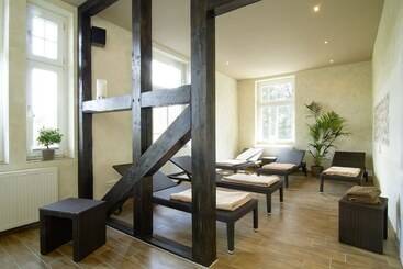 Höger S Hotel & Restaurant