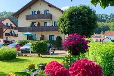 ペンション Gästehaus Biedermann