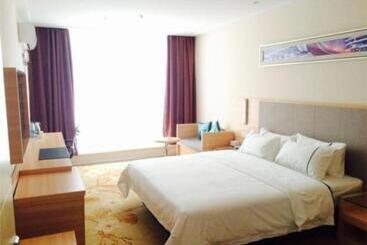 Hotel City Comfort Inn Yichang East Station Rose Garden Global Harbor