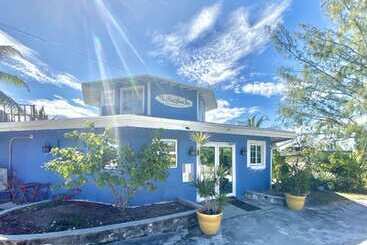 ホテル The Sunset Cove And Rainbow Room