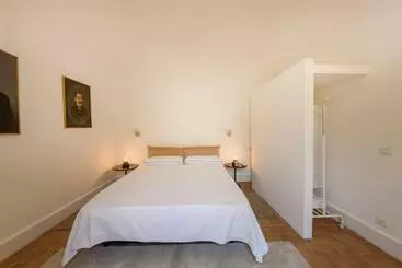 Turist apartmanları Appartamento Studio E Design In Centro Storico Sulmona
