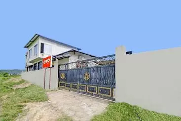 Hotelli Oyo 92194 Airport Homestay