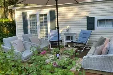 Apartamenty turystyczne Luxe Chalet Met Prachtig Terras Op De Veluwe , Veel Privacy