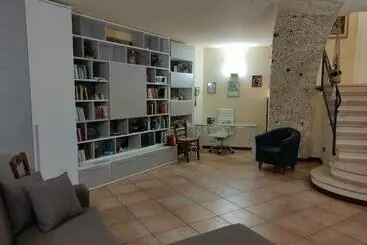 Apartaments turístics 100 Passi Castelbuono   Pieno Centro